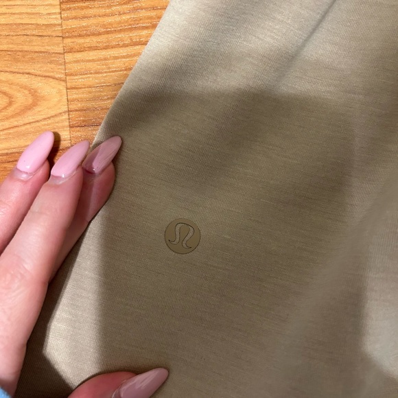 Lululemon Softstreme Cinch-Waist Jacket - Picture 3 of 5